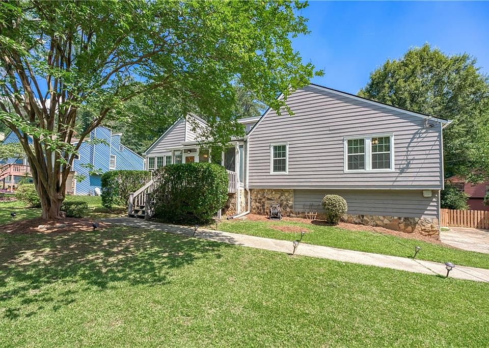 1st image of 4456 Cedar Gln