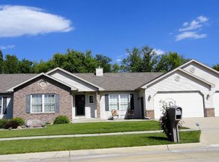 1506 Willow Pl, Clear Lake, IA 50428