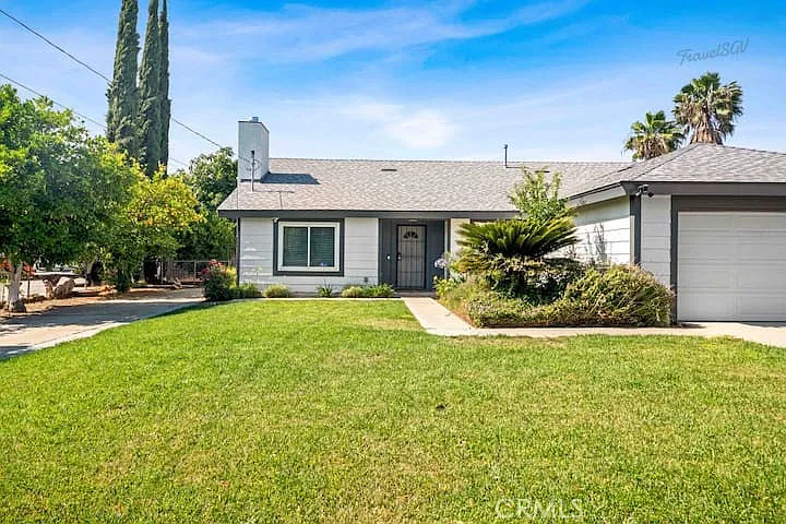4 bed, 2.0 bath, 1913 sqft, $3,600 — Photo 1