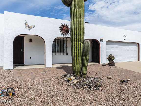 4th image of 1021 N Placita Yoas