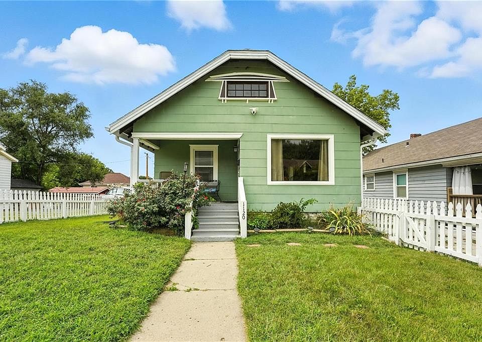 1st image of 1120 Oakley Ave