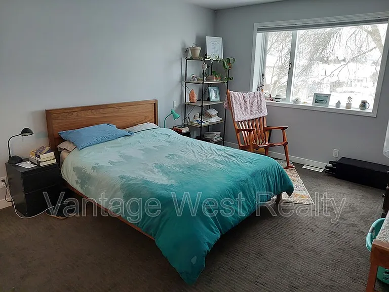 1165 Wintergreen Dr — Photo 9