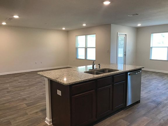 Living & Dining Area