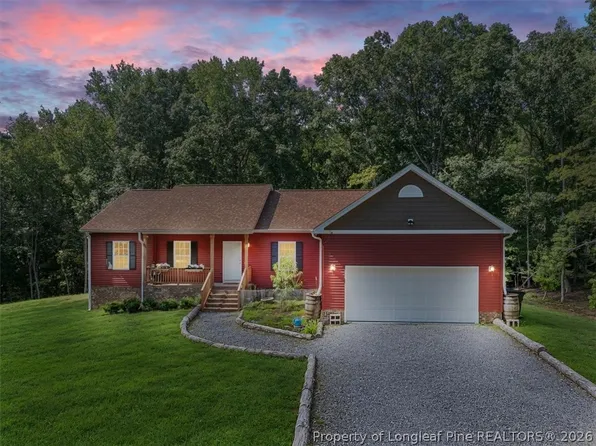 150 Horseshoe Hill Ln, Carthage, NC 28327