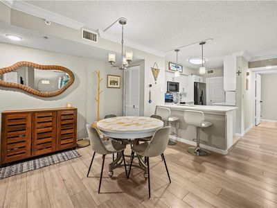 8950 Colonnades Ct E APT 826, Bonita Springs, FL, 34135