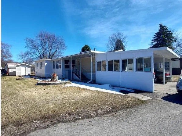 2816 N Michael Pl, Traverse City, MI 49686