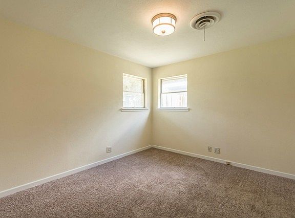 5th image of 5825 Winifred Dr