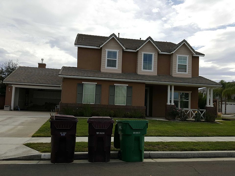 1st image of 36430 Pistachio Dr