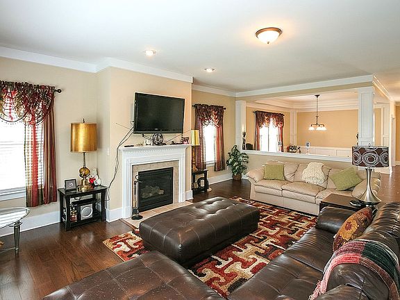 1st Floor Living room