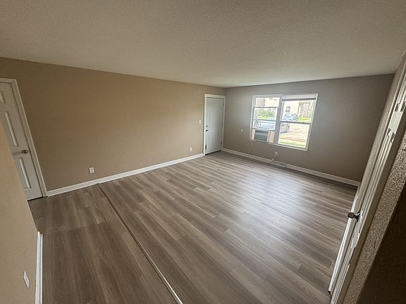 2nd image of 2032 Westgate Dr #5