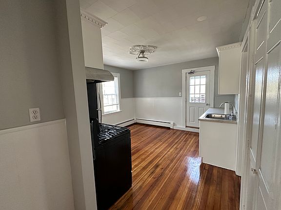 2nd image of 137 Nonantum St #1