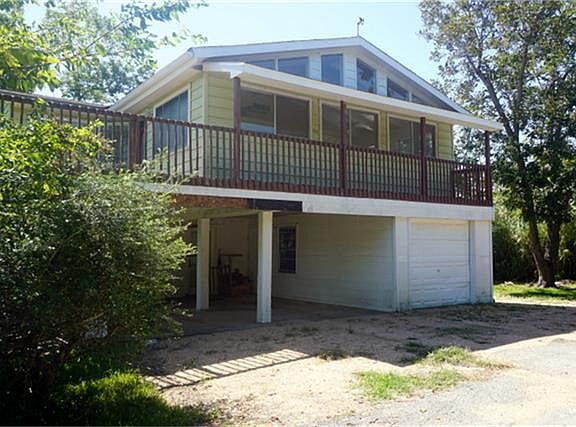 5th image of 501 Surf Oaks Dr
