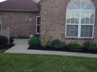 38 Villa Pointe Dr, Columbus, OH 43213