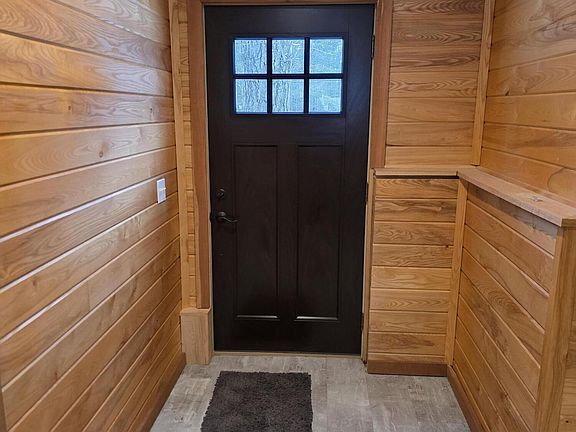 4th image of 2023 Bennett Rd