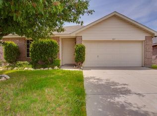 1017 Castle Top Dr, Haslet, TX 76052