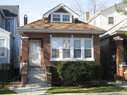 1st image of 2048 N La Crosse Ave