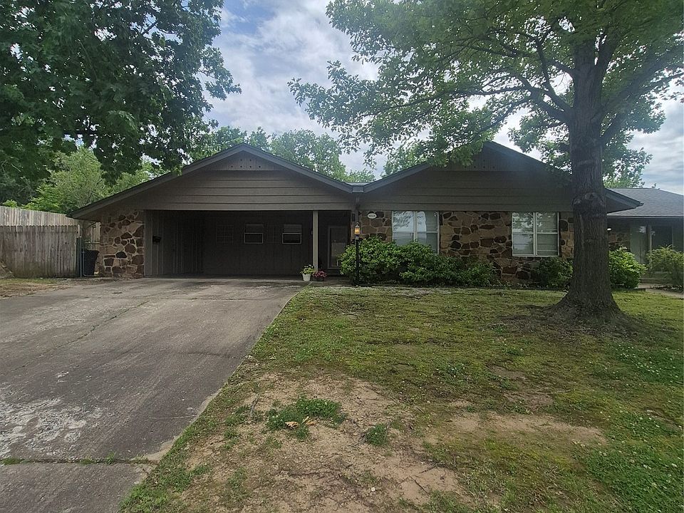 1st image of 3352 E 56th Pl Unit B