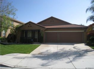29205 Lake View Ln, Highland, CA 92346