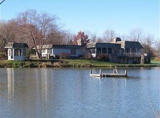 1039 E Mennonite Rd, Aurora, OH 44202