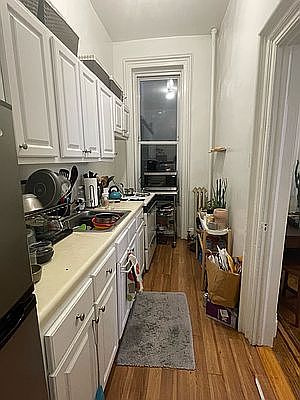 5th image of 496 Bergen St APT 2