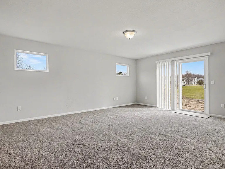 1030 Maple Ave — Photo 12