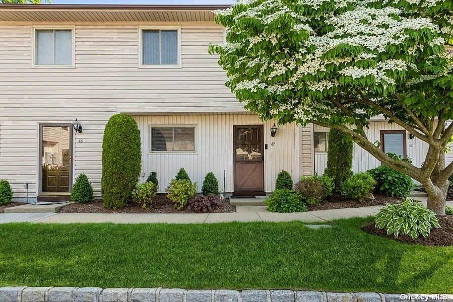 650 Newbridge Road UNIT 67, East Meadow, NY 11554 Zillow