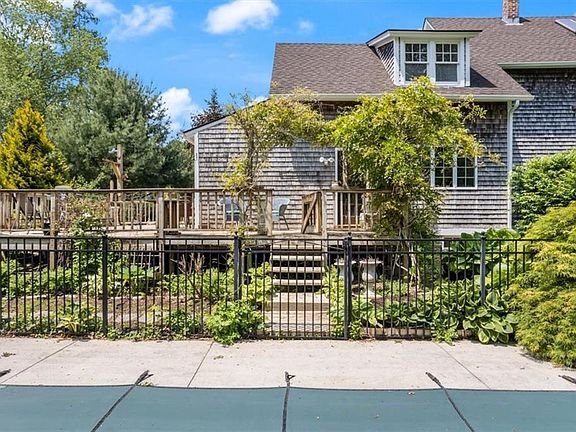 5th image of 23 Potter Hill Rd