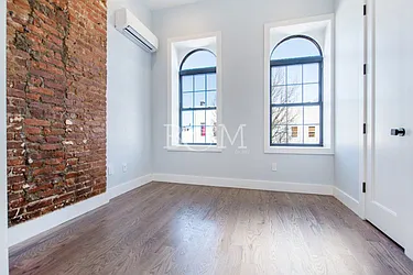 Rented by Brick&Mortar