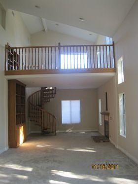 4th image of 7166 Leota Ln