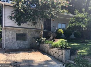 8911 Connecticut Ave, Chevy Chase, MD 20815