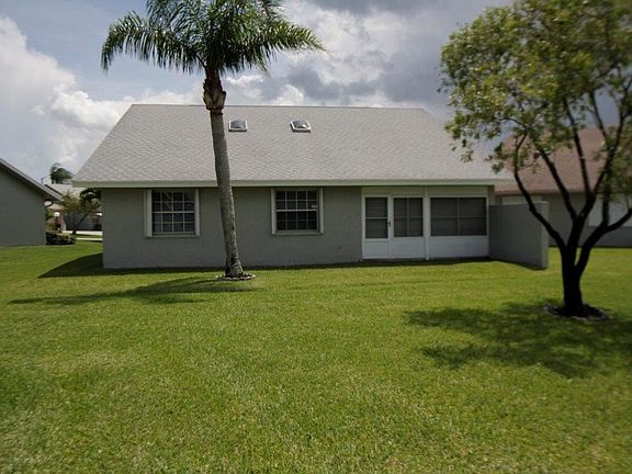 2nd image of 5240 Tiffany Anne Cir