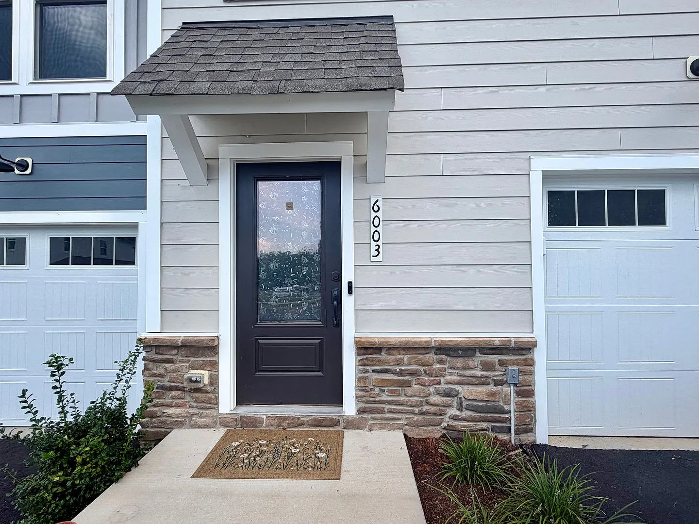 6003 McComb Street - Modern 4BR Crozet Townhome with a Fenced Yard! — Photo 4