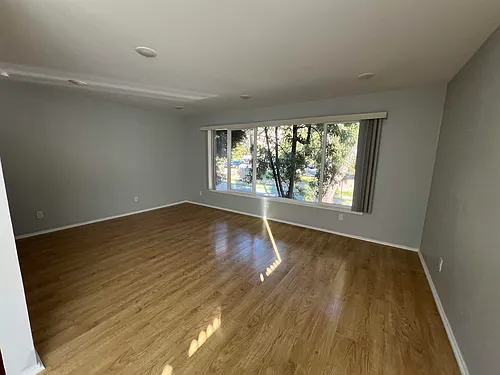2636 Warring St #204 Photo 1