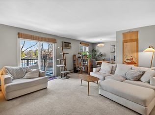 604 N Westfield Rd APT C, Madison, WI 53717