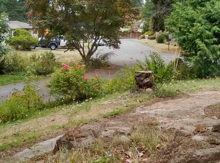 220 NW 198th St, Shoreline, WA 98177