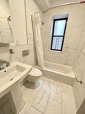 3rd image of 611 W 141st St #33