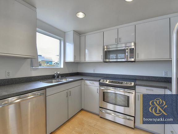 4th image of 451 Kansas St Unit 556