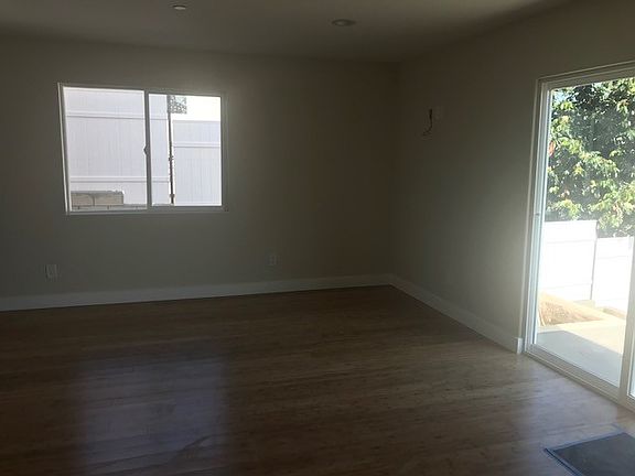 5th image of 4440 Stillwell Ave