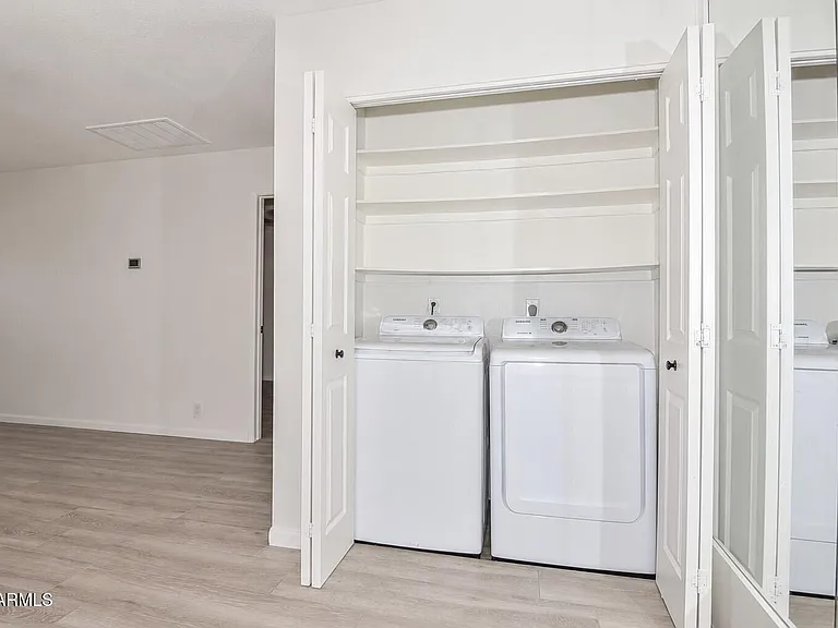 20402 N 6th Dr #6 — Photo 31