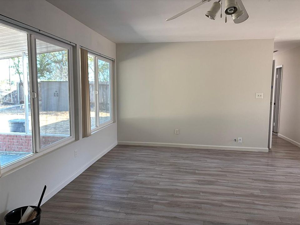 1st image of 6975 Cowles Mountain Blvd