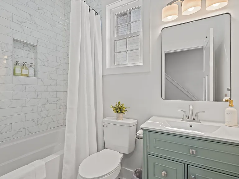500 N Carolina Ave #2 — Photo 27