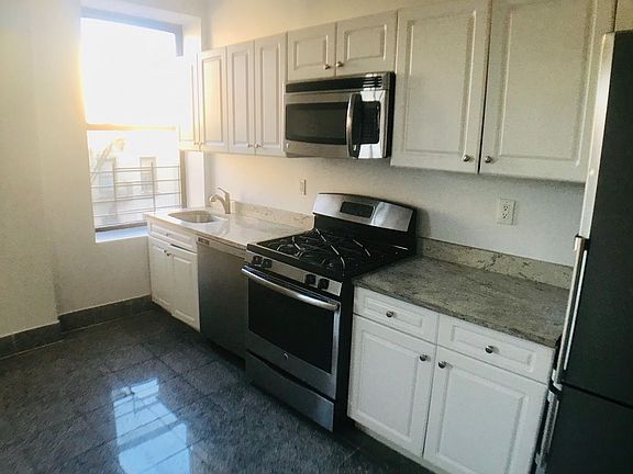 2nd image of 66 Fort Washington Ave APT 62