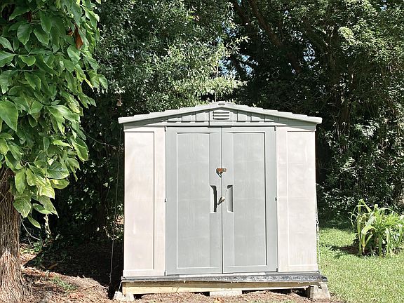 5th image of 509 Petteway Dr