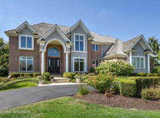 1515 Newport Ln, Inverness, IL 60010