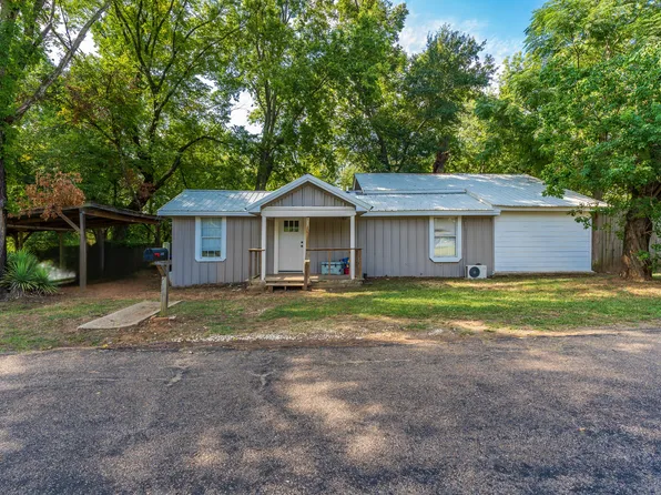 1700 Jane St, Longview, TX 75601