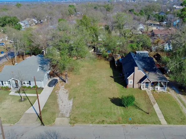 617 N 25th St, Corsicana, TX 75110