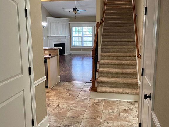 2nd image of 2320 B Dovedale Dr
