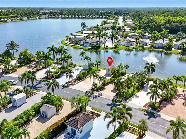 3113 Weathervane PT, NAPLES, FL 34120