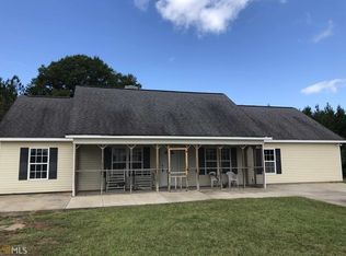 2220 Dukes Waddell Rd, Woodbury, GA 30293