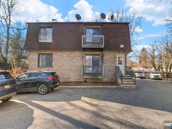 2-10 Montgomery St APT B3, Bloomfield, NJ 07003
